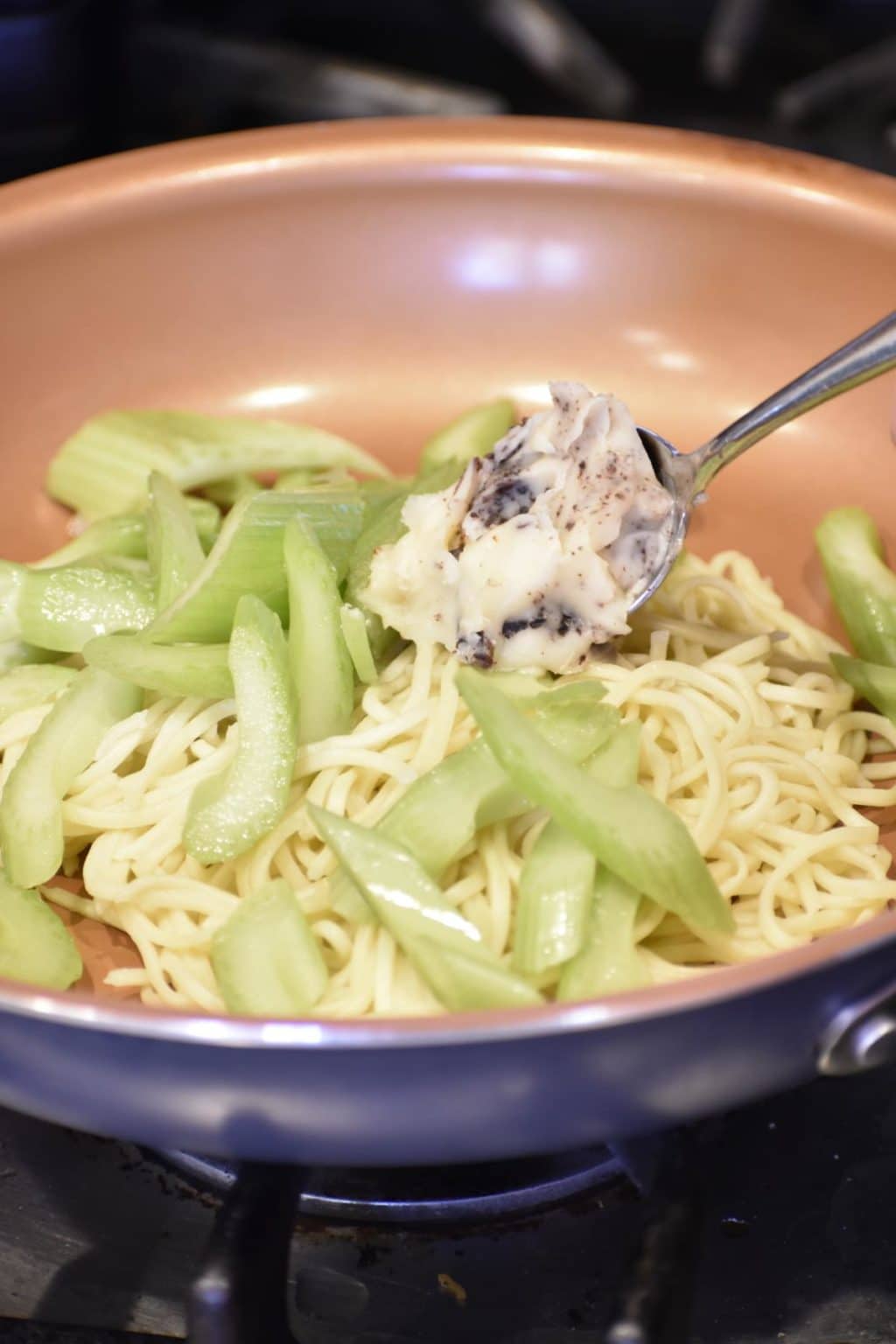 Chinese Stir Fry Noodles Quick Easy Creative Way - HomeNaturallyMade