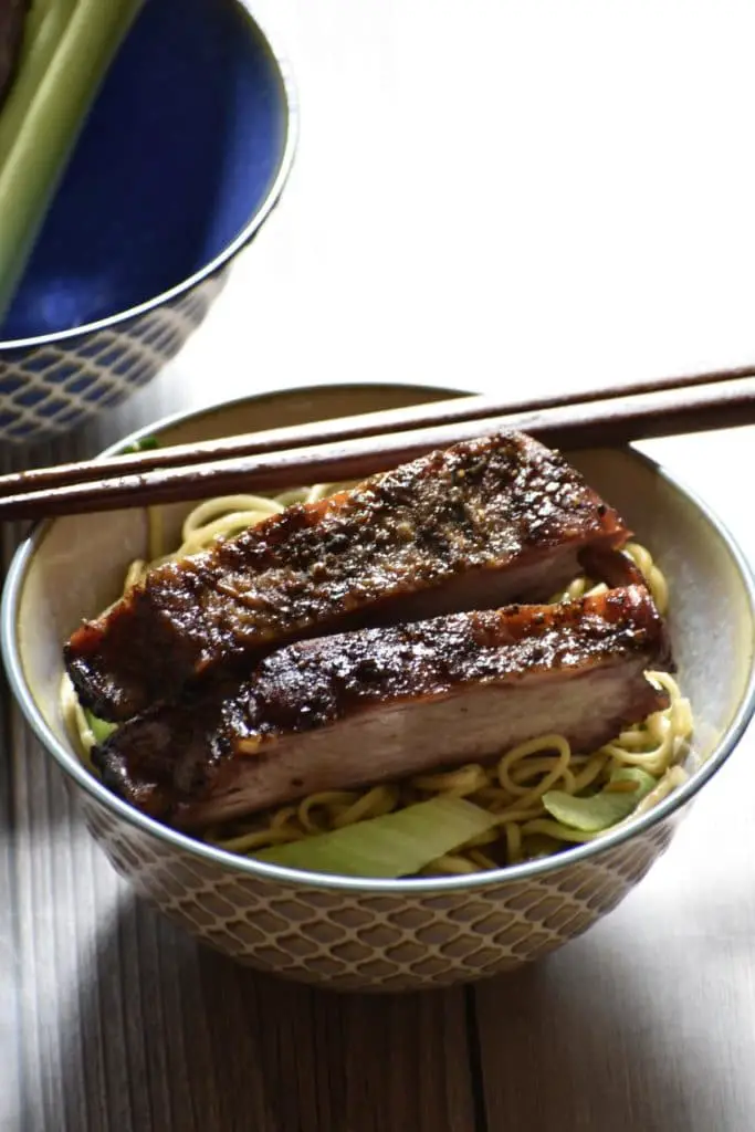 chow mein with ribs