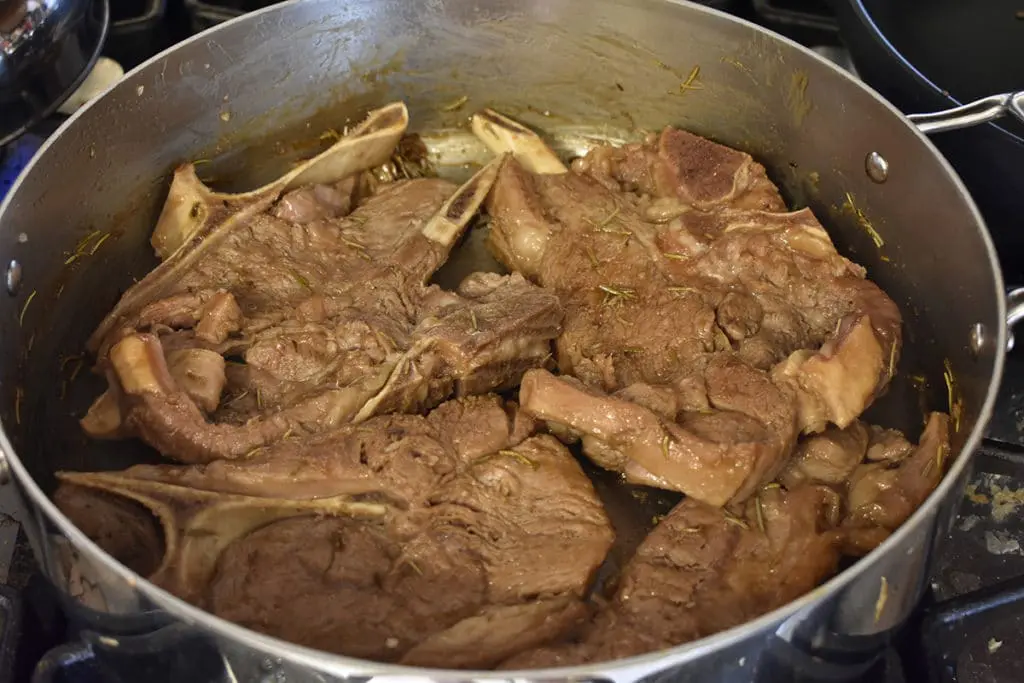 caramelizing veal