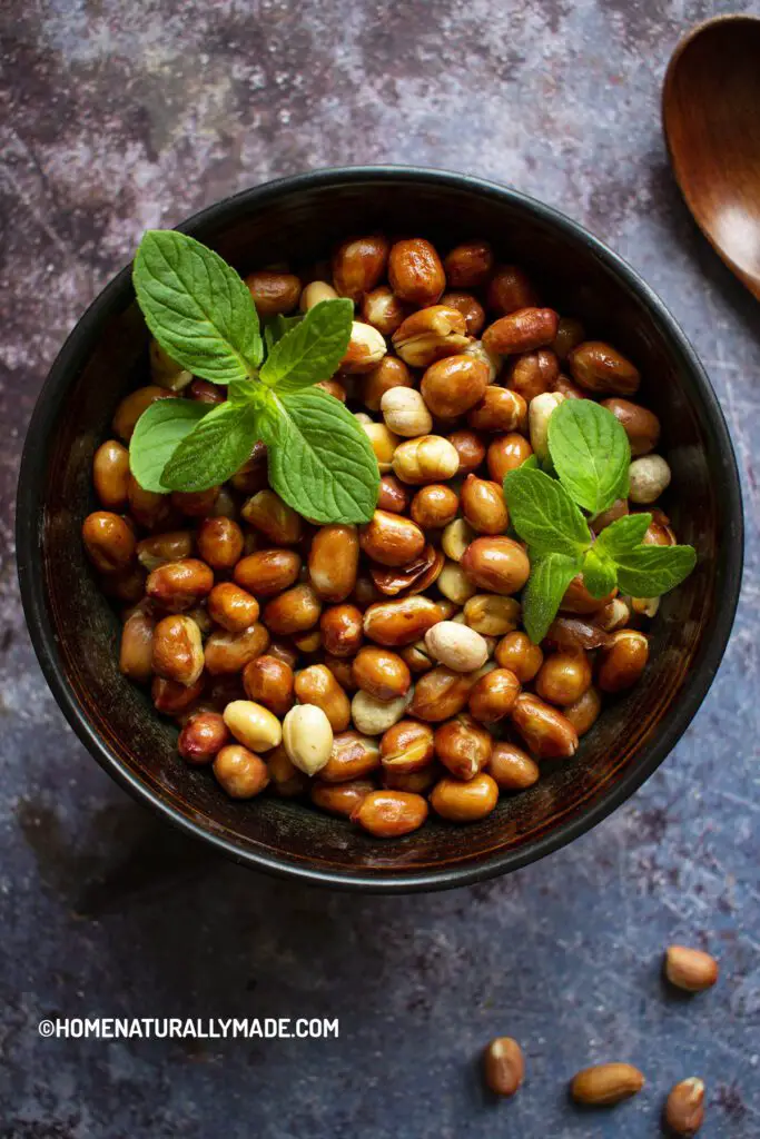 Chinese Style Pan Fried Peanuts