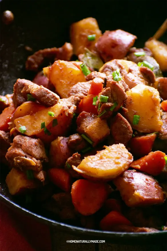 one-pot braised pork with potato and carrots
