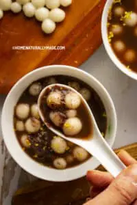 Red Bean Mochi Soup {红豆圆子汤}