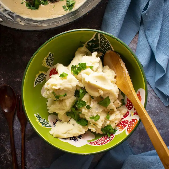 mashed potatoes with Swedish Meatballs