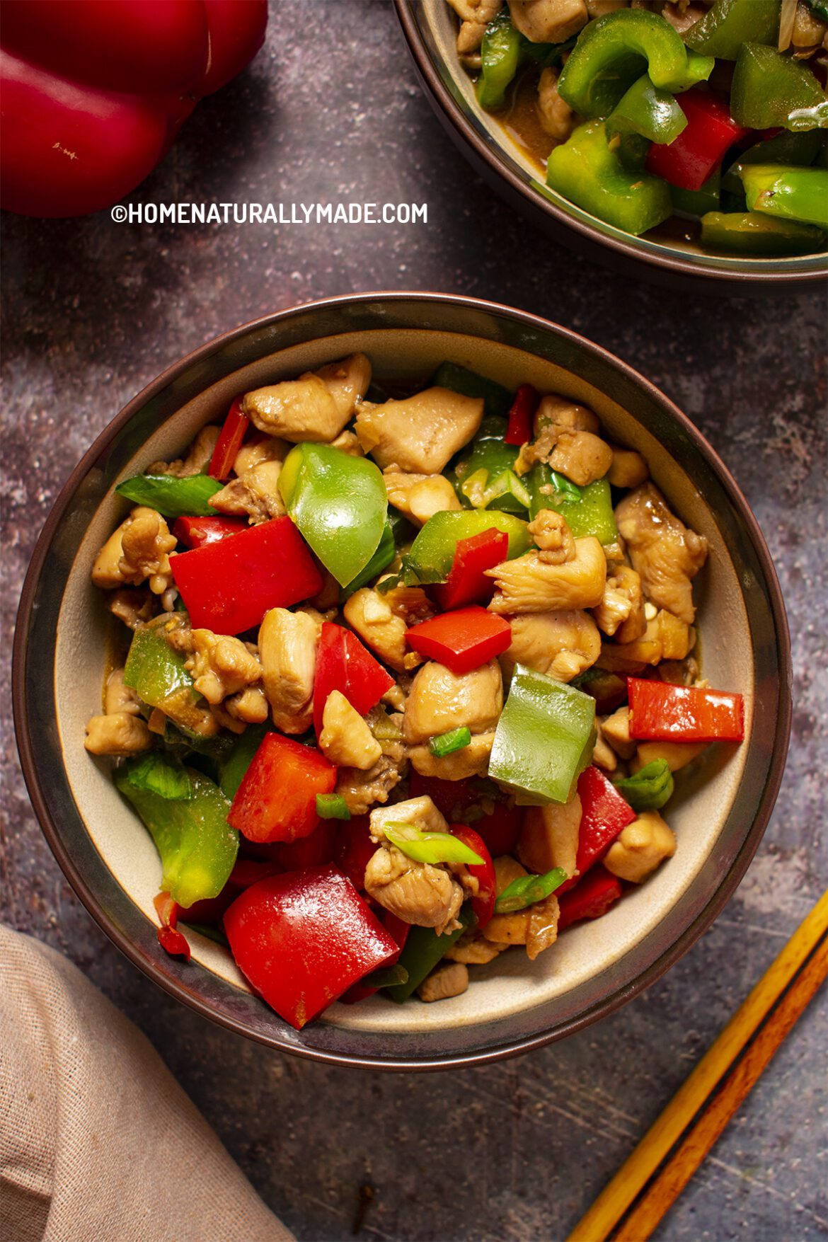 Chicken with Duo Peppers Stir Fry