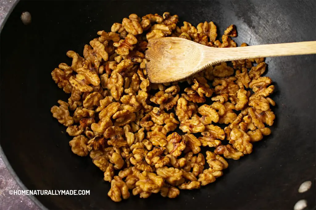 Roasting Walnuts Using a Wok