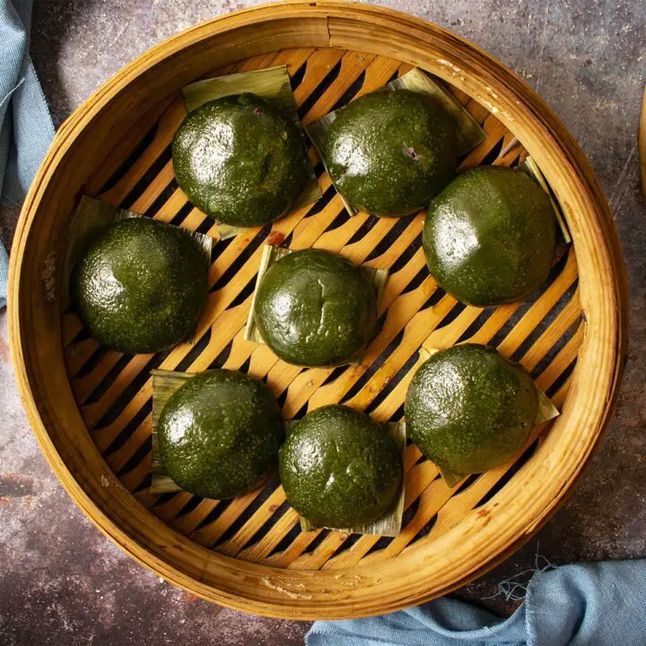 Freshly Steamed Qing Tuan