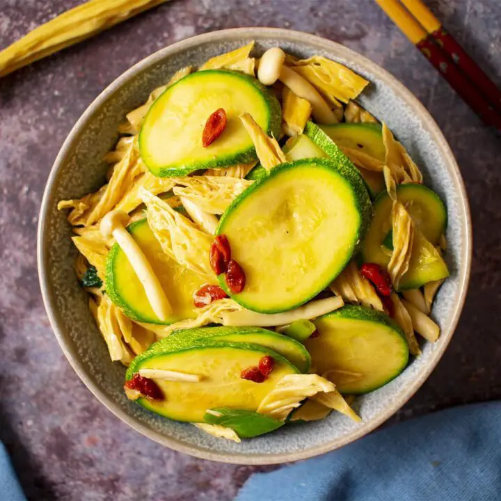 Stir Fried Tofu Skin with Squash, Mushroom and Goji Berries