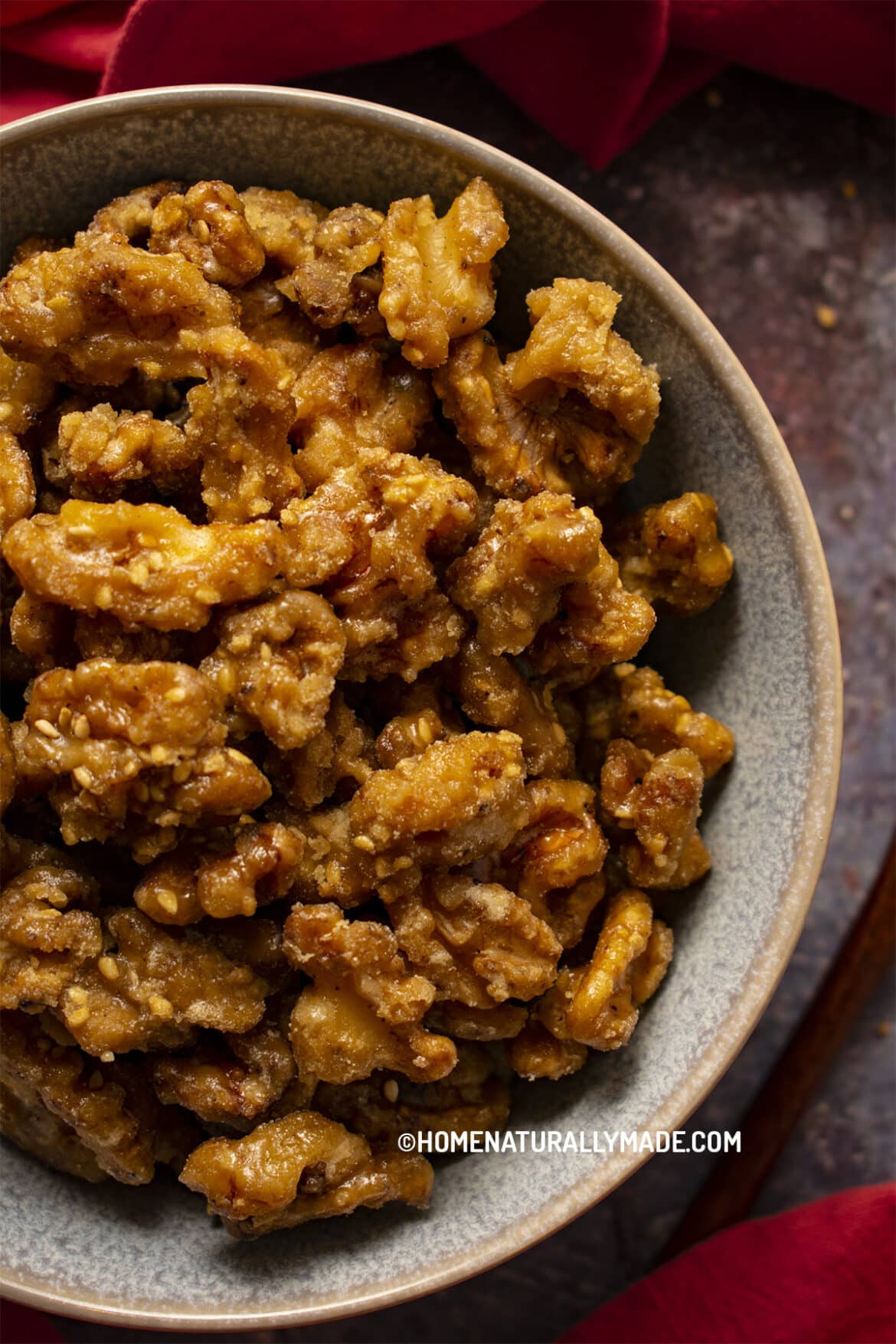 Candied Walnuts {Easy Yummy Chinese Style}