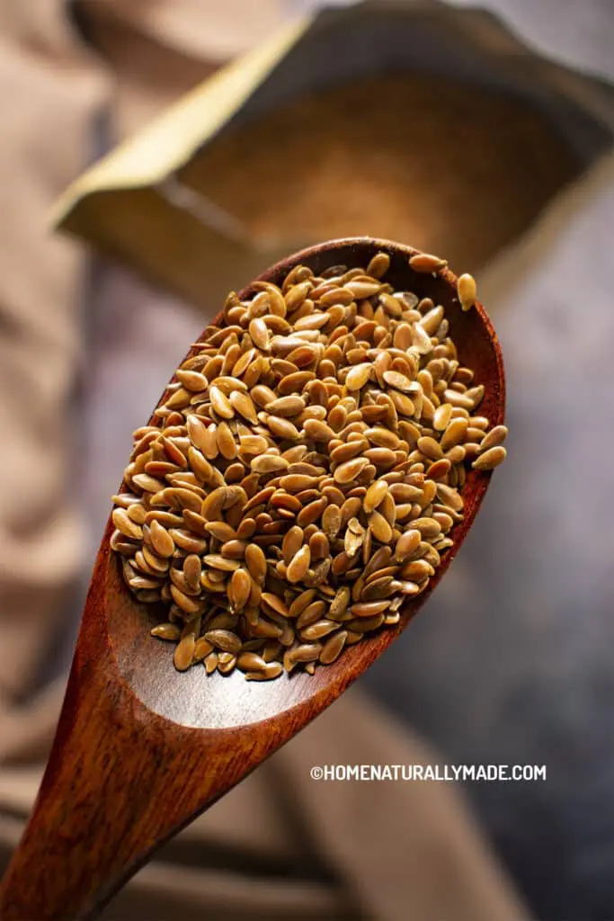Whole Brown Flaxseeds