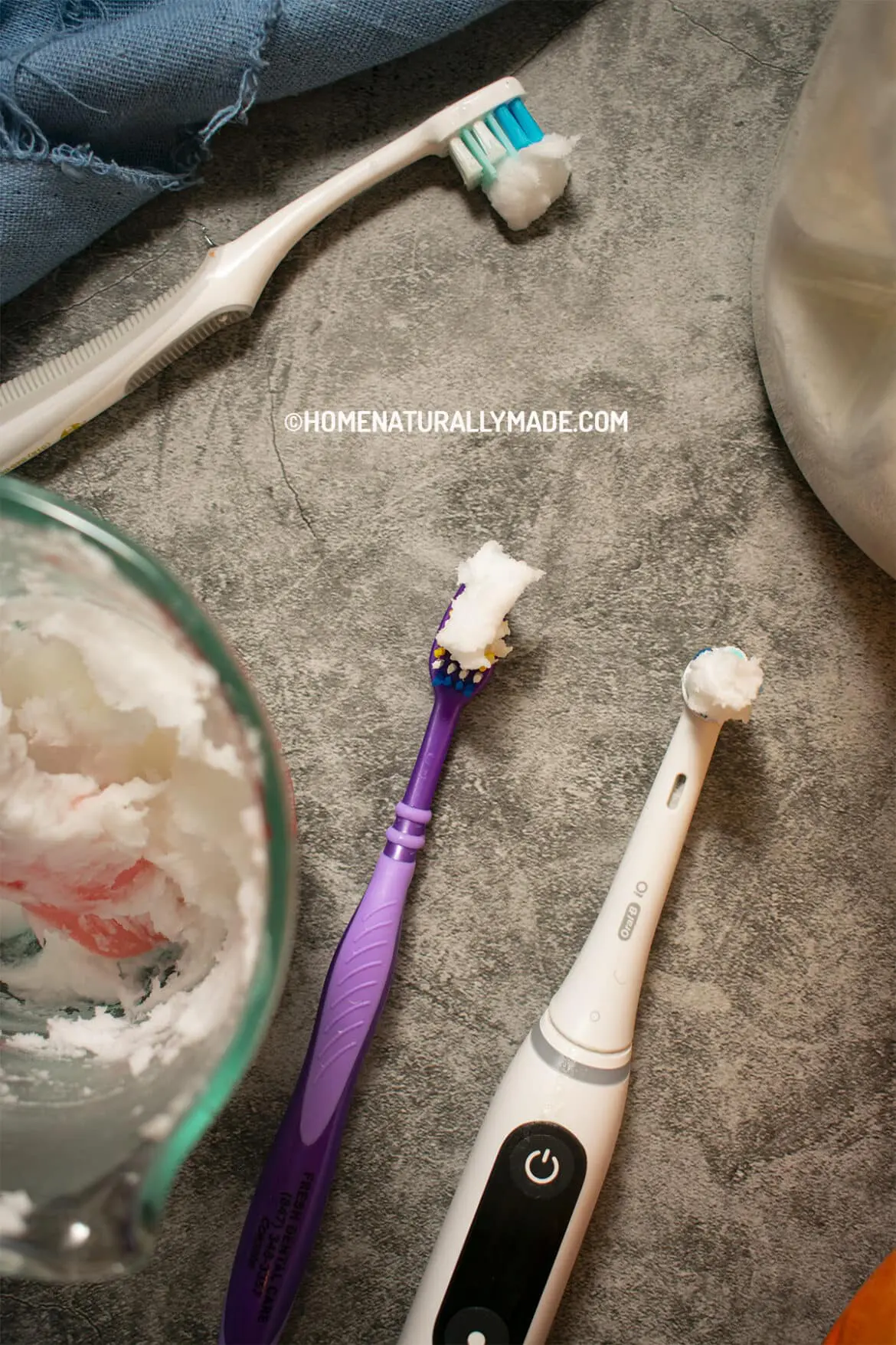 Homemade Toothpaste {All Natural, Easy, Healthy}