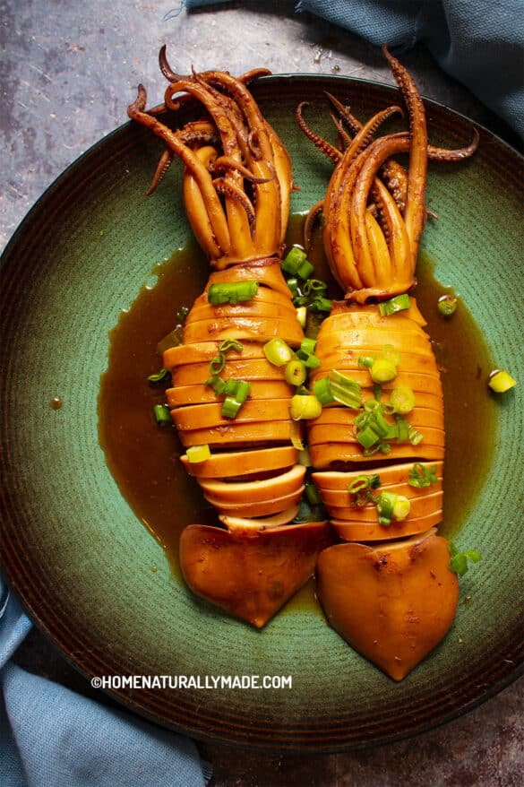 Red Braised Whole Squid {Shanghai Style Bi Mu Da Kao 比目大烤}