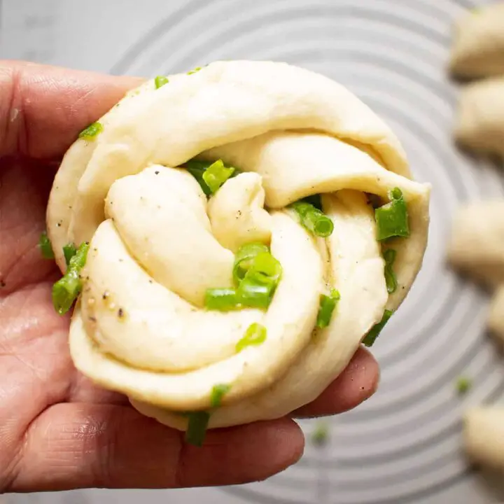 Fold Hua Juan {Chinese Flower Rolls} Quick Easy Way