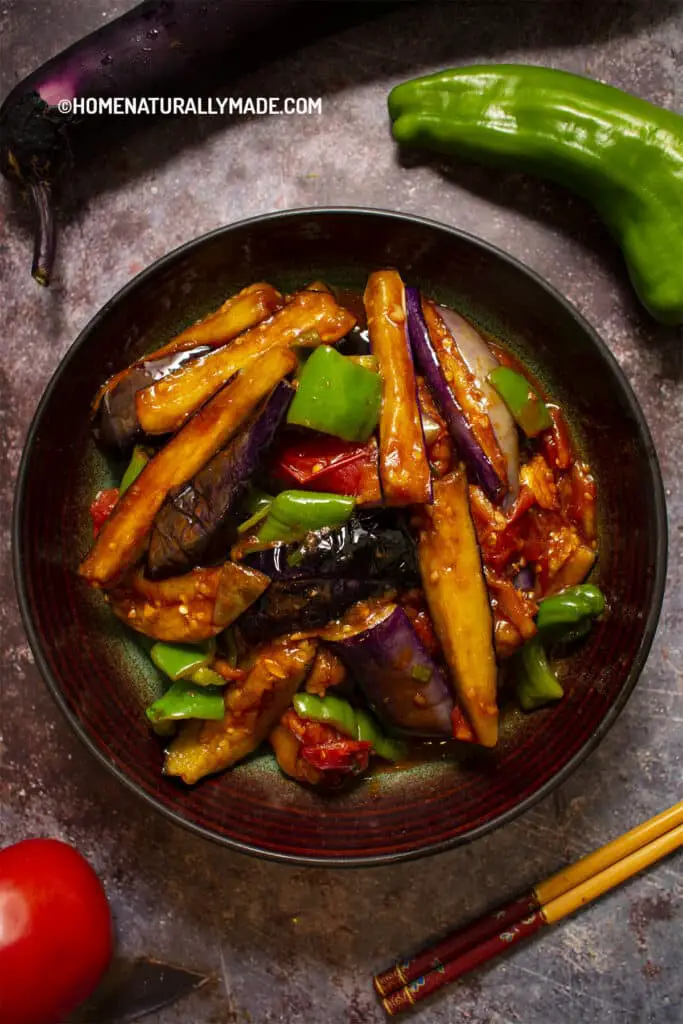 Di San Xian {Stir Fried Egg Plant, Tomato and Green Pepper}