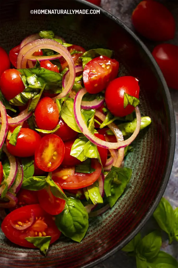 Tomato Basil Salad {Easy Delicious and Healthy}