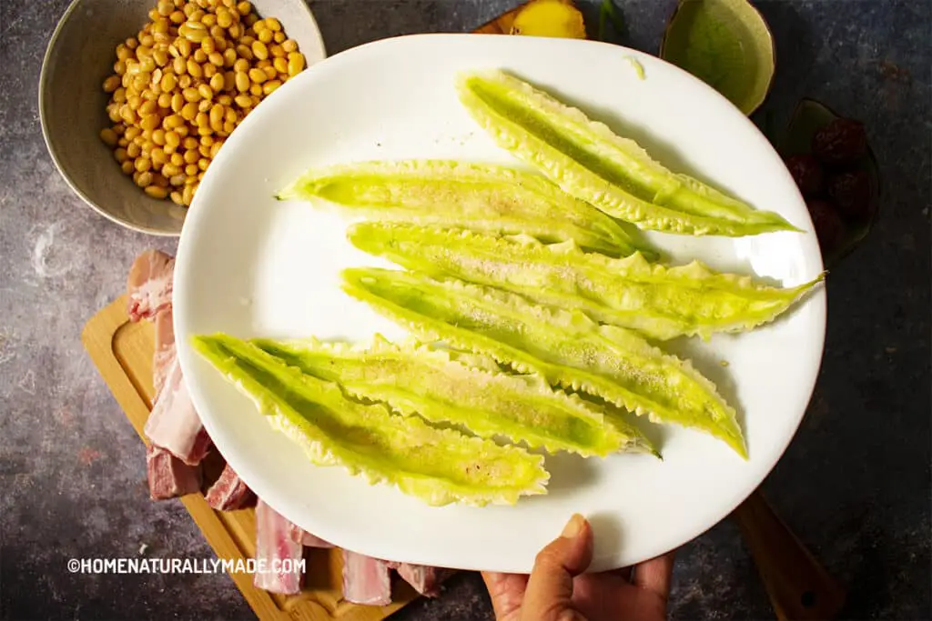 Marinate Bitter Melon with Salt