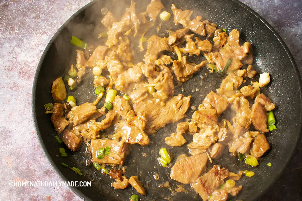 Sear Marinated Beef Slices for Beef Stir Fry