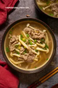 Fei Niu {Fatty Beef} Soup with Stringy Mushrooms {Jin Zhen Gu Fei Niu Tang 肥牛金针菇汤}