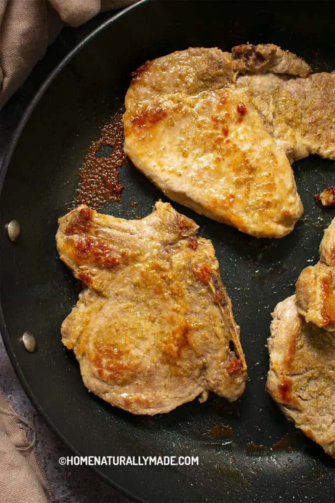 Greek Pork Chops {featuring homemade dry rub}