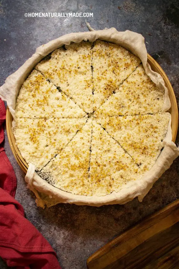 Sesame Song Gao {Chinese Sponge Rice Cake}