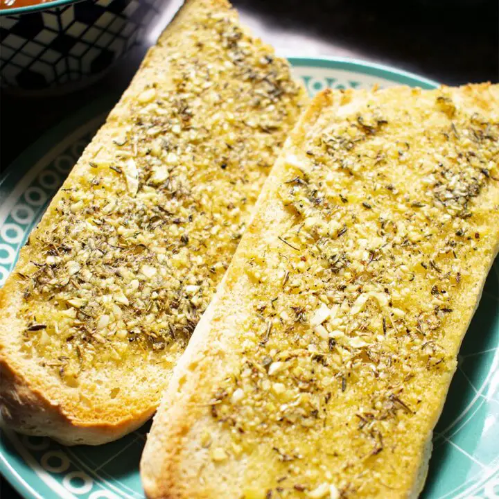 easy healthy garlic bread recipe {yummy healthy way}