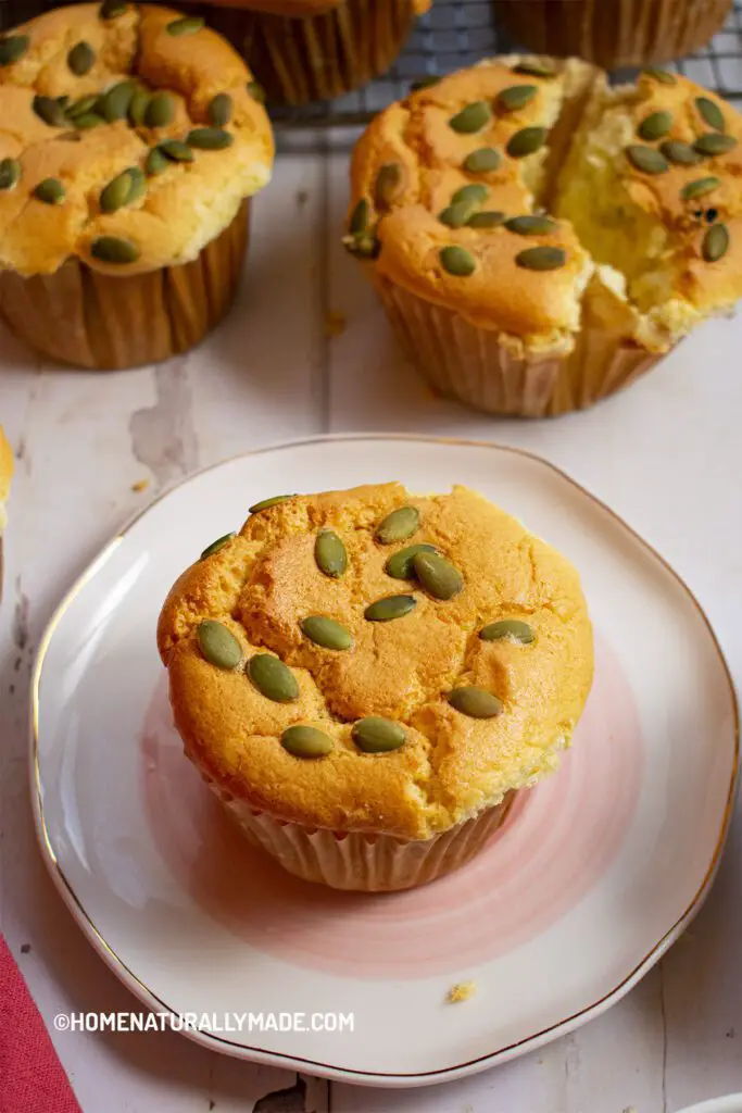 Chinese bakery raisin egg cake