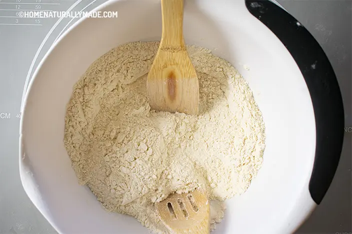 mix flour, milk powder and salt in a mixing bowl