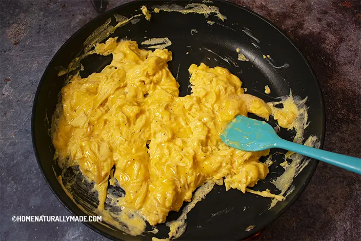 soft scrambled eggs in the frying pan
