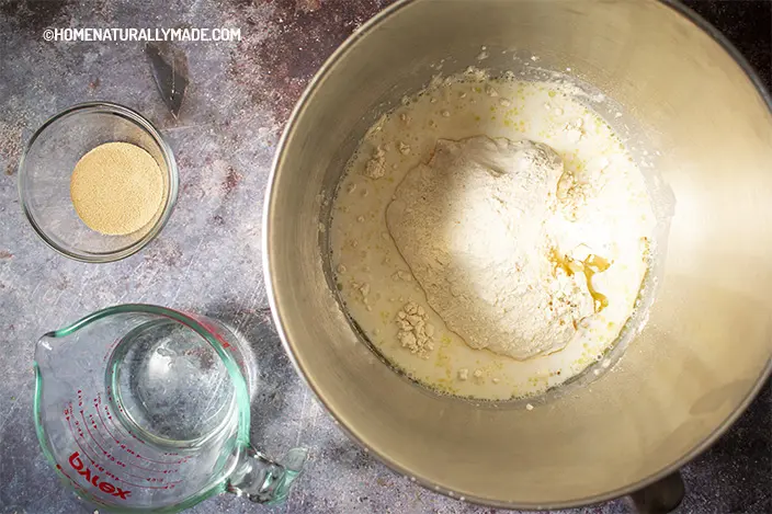 make dough for red bean buns