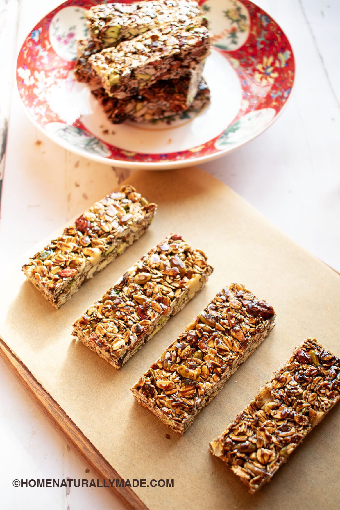 homemade granola bar recipe {superfood yumminess}