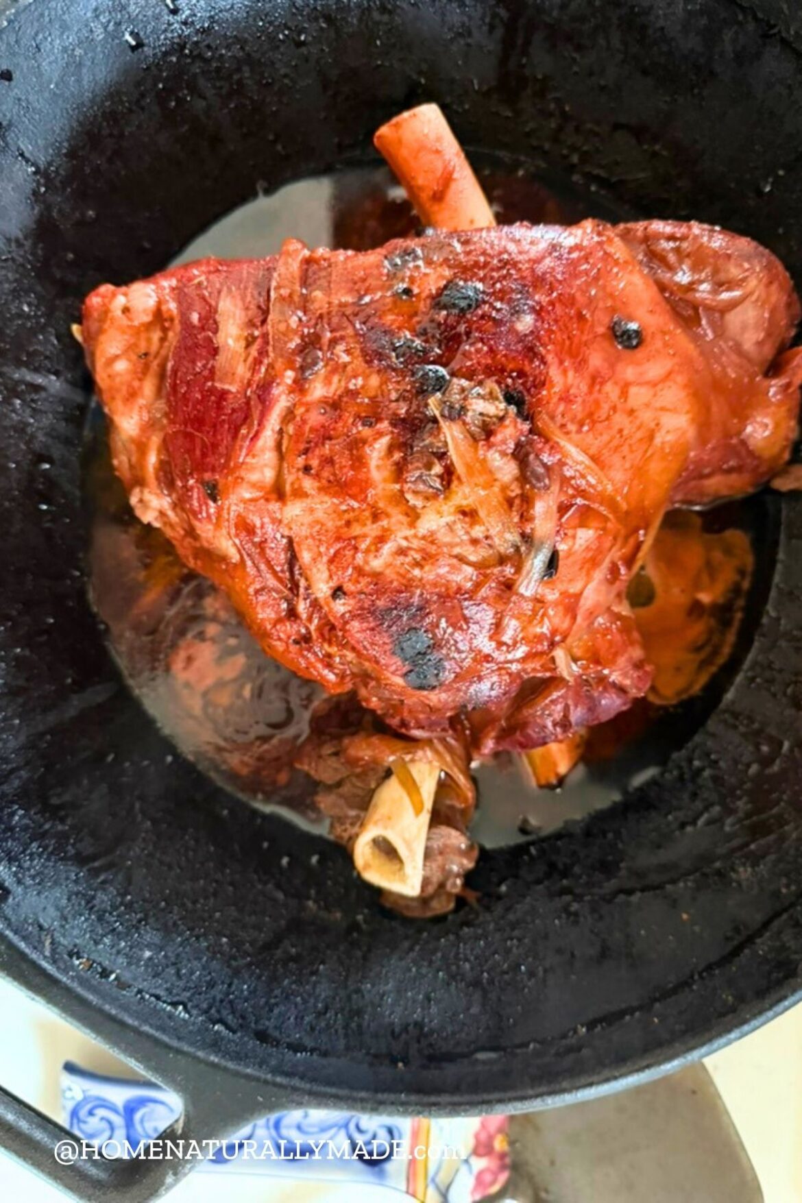 red braised lamb leg {Hong Men Yang Tui}